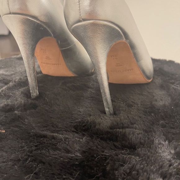 Marciano silver leather stilettos - Picture 3 of 4